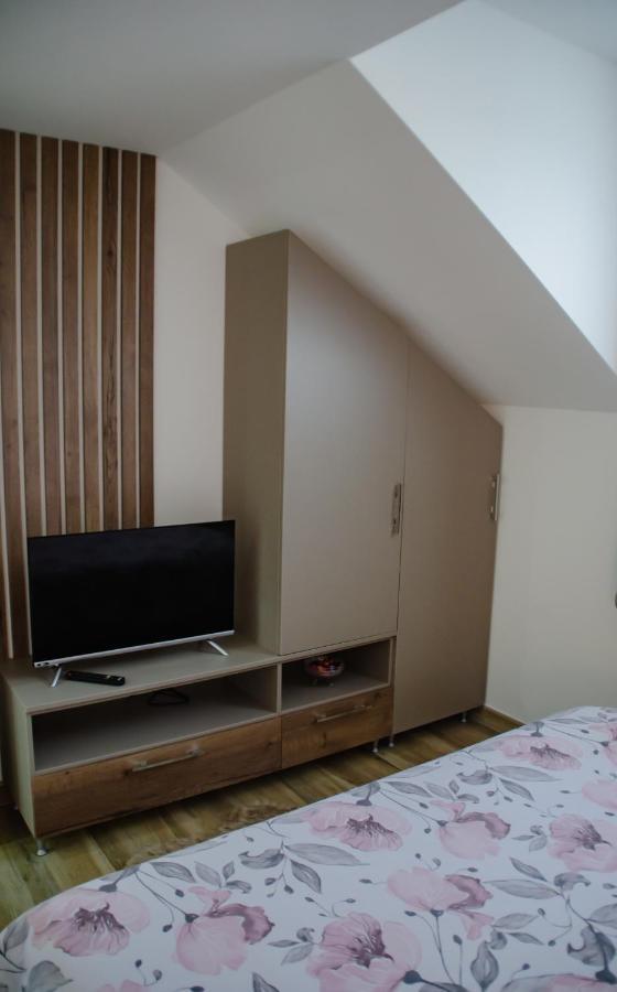 Harmonija Lux Apartment เวิร์ดนิค ภายนอก รูปภาพ